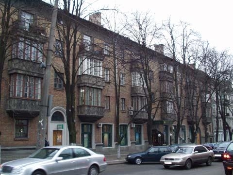 Київ, Ділова вул., 9А