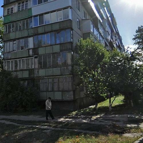 Київ, Ромена Роллана бул., 2