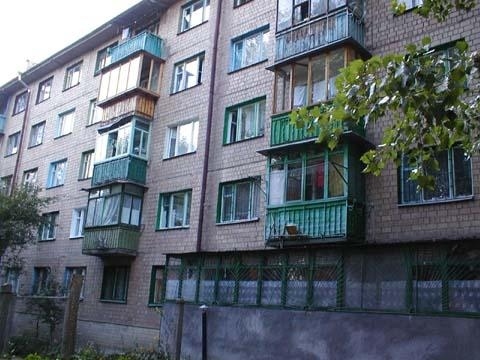 Київ, Відрадний просп., 36Б