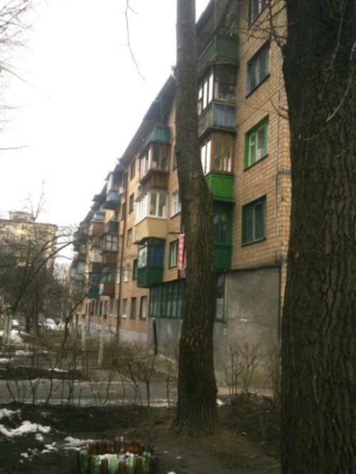 Київ, Відрадний просп., 36Б