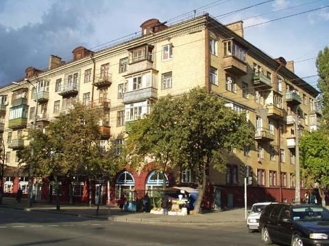 Киев, Данила Щербаковского ул., 32/38