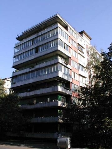Киев, Отрадный просп., 38Б