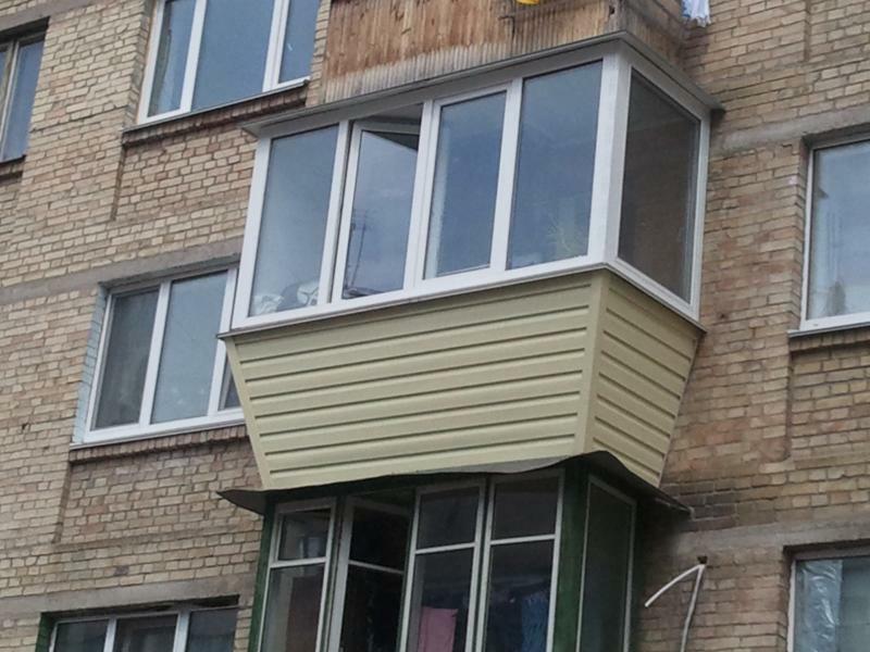 Киев, Семьи Идзиковских ул., 2