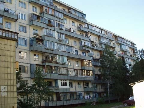 Київ, Маршала Рокосовського просп., 3В