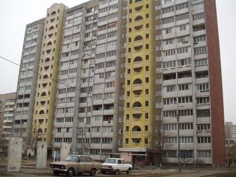 Киев, Владимира Маяковского просп., 4В