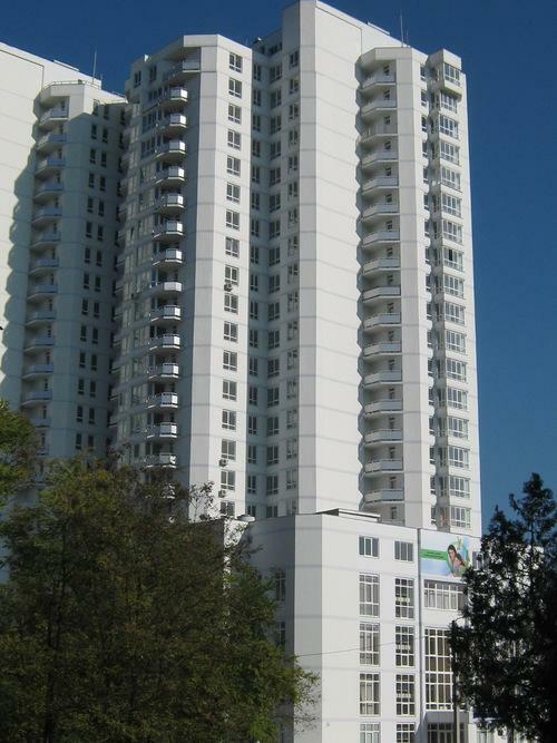 Одесса, Академика Глушко просп., 32А