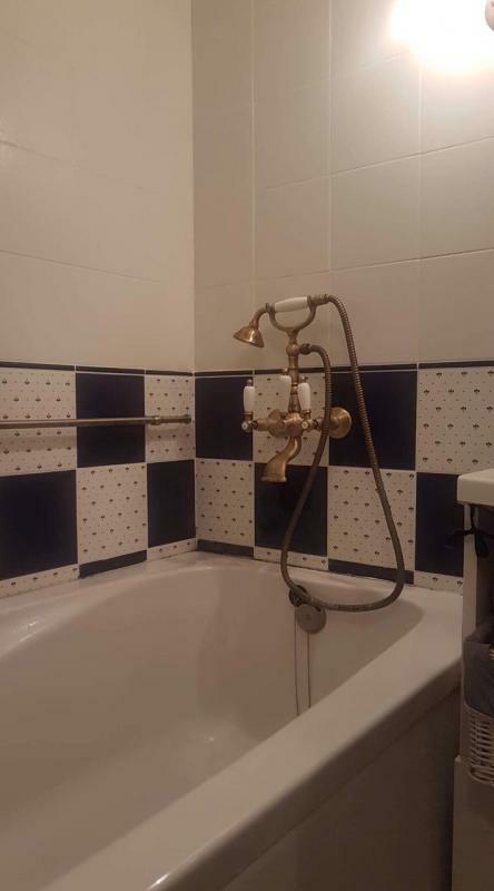 Київська обл., Обухівський район, м. Українка, Будівельників вул., 11