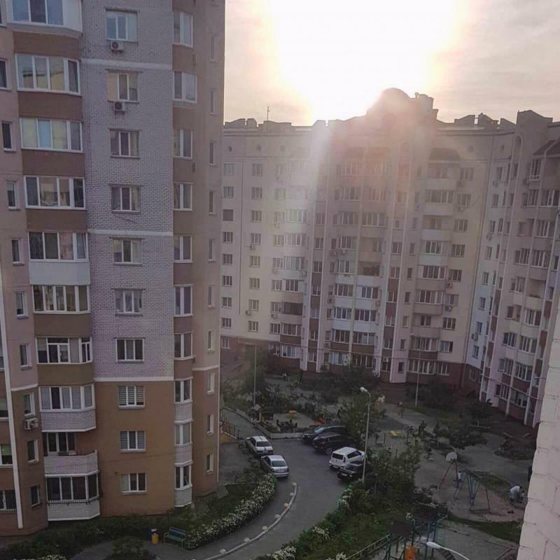 Київська обл., Обухівський район, м. Українка, Будівельників вул., 11