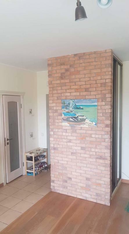 Київська обл., Обухівський район, м. Українка, Будівельників вул., 11