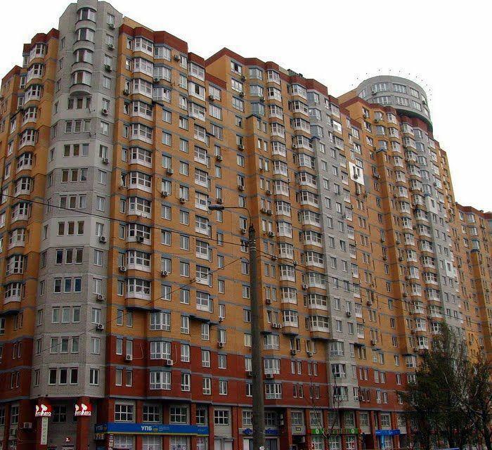 Киев, Академика Палладина просп., 18/30