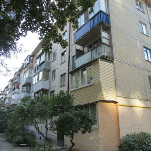 Киев, Любомира Гузара просп., 4А
