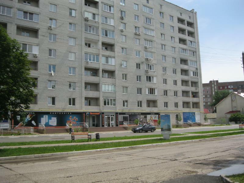 Київська обл., Бориспільський район, м. Бориспіль, Головатого вул., 11