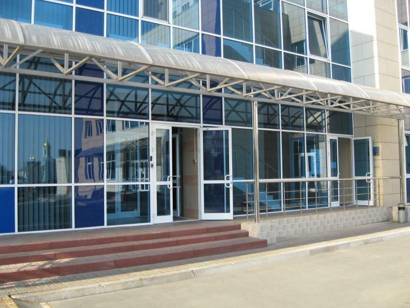 Оренда 1-кімнатної квартири 53 м², Юрія Шумського вул., 1
