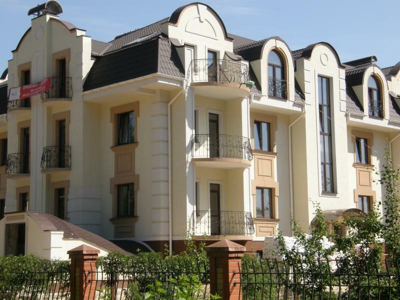 Киевская обл., Броварской район, г. Бровары, Драгоманова ул., 5