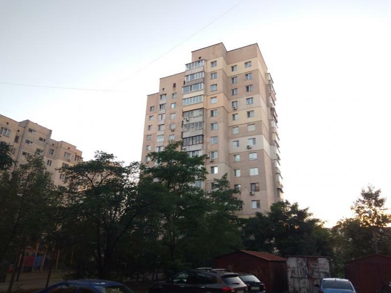 Продажа 3-комнатной квартиры 69 м², Героев Сталинграда просп., 61А