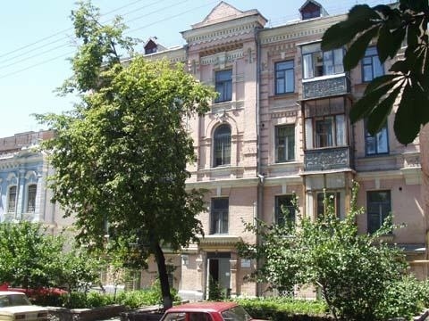 Киев, Михаила Коцюбинского ул., 6