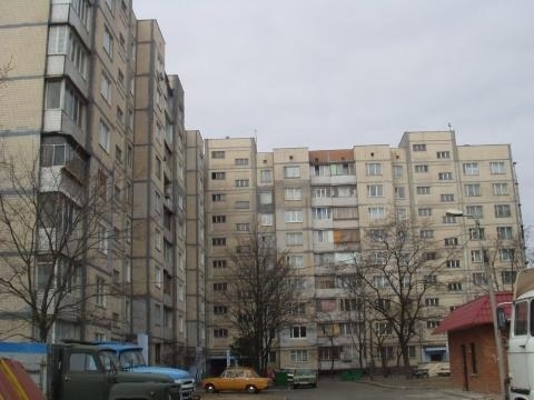 Киев, Героев Сталинграда просп., 50