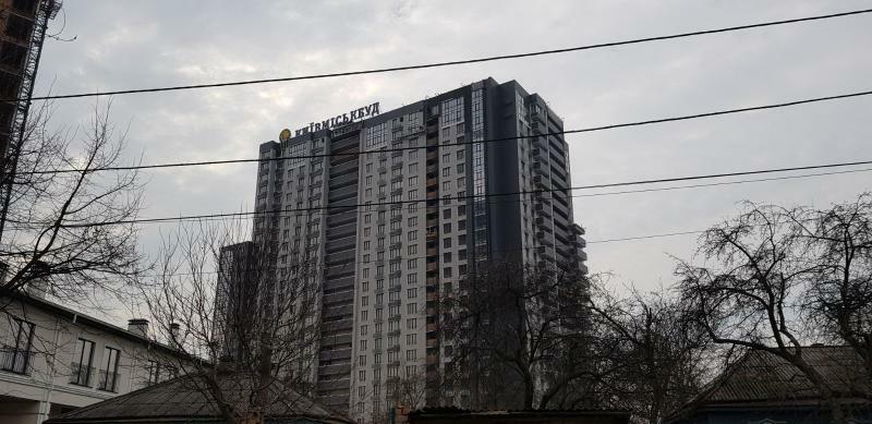 Продажа 5-комнатной квартиры 200 м², Михаила Бойчука ул.