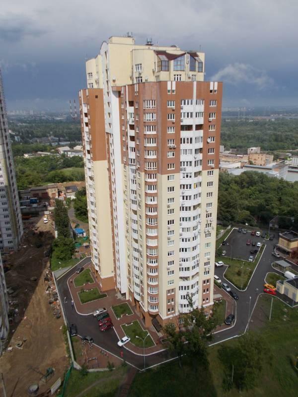 Продаж 2-кімнатної квартири 96 м², Науки просп., 69
