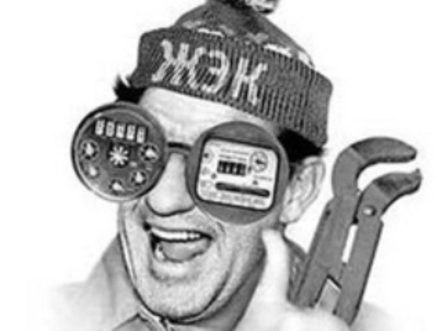 Как бороться за права с жэком-"потрошителем": горячая вода по цене холодной и ошибки в платежках