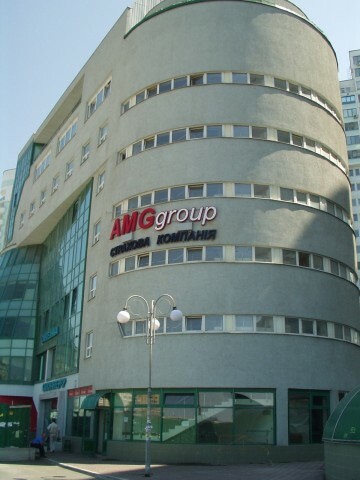 Киев, Николая Бажана просп., 10А