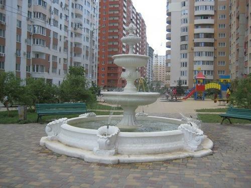 Продаж приміщення вільного призначення 700 м², Небесної сотні просп., 1
