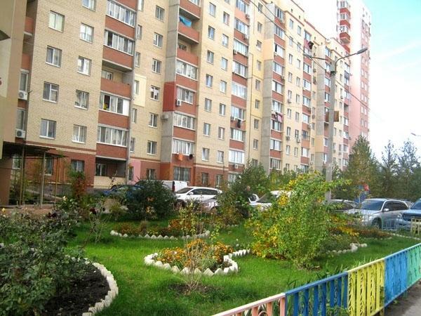 Продаж приміщення вільного призначення 700 м², Небесної сотні просп., 1
