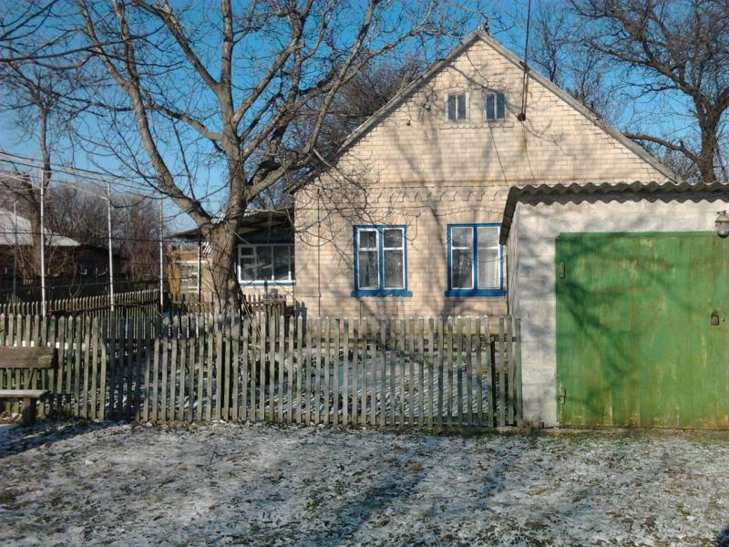 Запорізька обл., Вільнянський район, с. Петро-Михайлівка, Матросова вул., 150