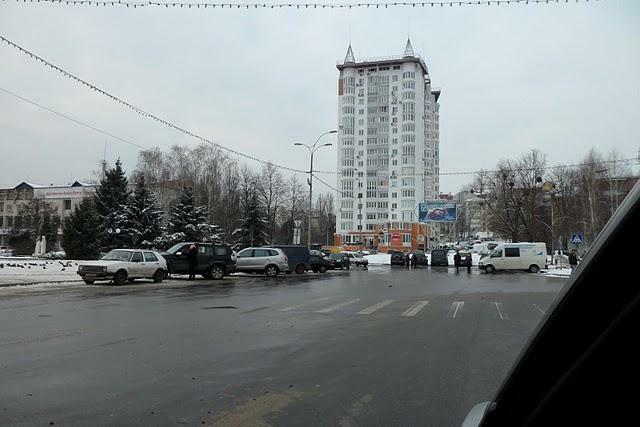 Киевская обл., Вышгородский район, г. Вышгород, Шевченко пл., 3