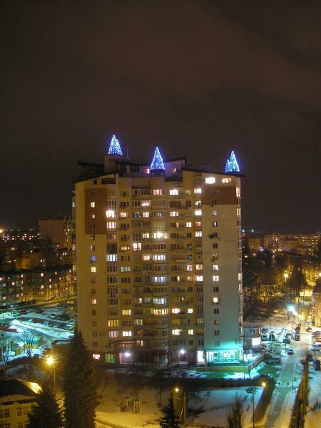 Киевская обл., Вышгородский район, г. Вышгород, Шевченко пл., 3