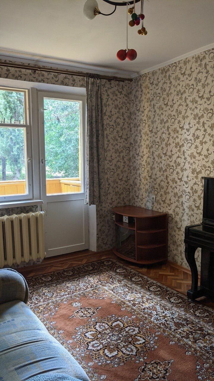 Продаж 2-кімнатної квартири 42 м², Владислава зубенко ул., 76