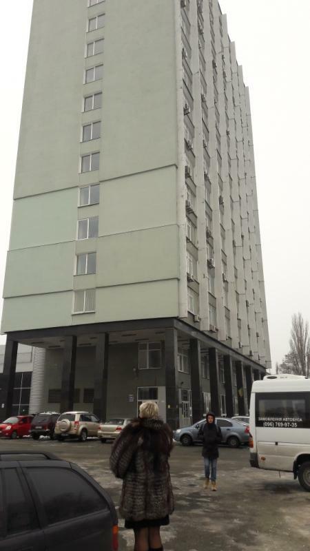 Киев, Победы просп., 57