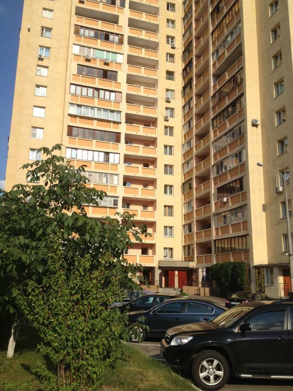 Продаж 2-кімнатної квартири 70 м², Петра Григоренка просп., 38