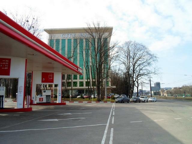 Харків, Героїв Харькова просп., 142