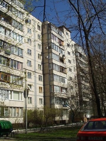 Продаж 2-кімнатної квартири 83 м², Предславинська вул., 35