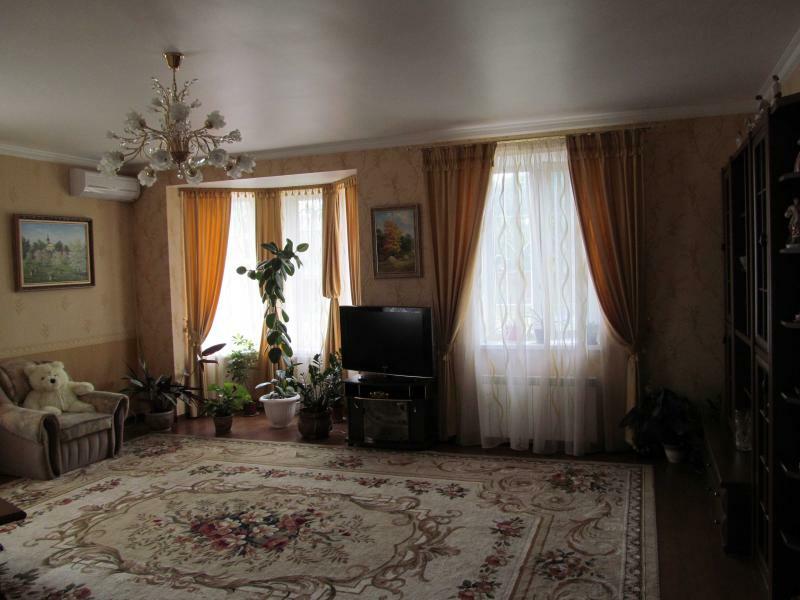 Полтавская обл., Миргородский район, г. Миргород, Береговая ул., 71