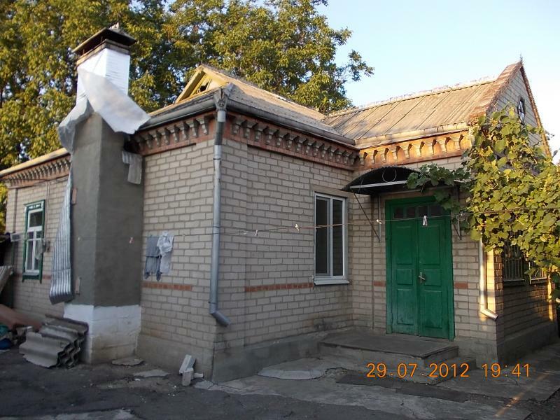 Днепропетровская обл., Магдалиновский район, пгт Магдалиновка, Школьная ул., 23