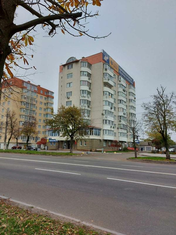 Київська обл., Бориспільський район, м. Бориспіль, Київський Шлях вул., 1Ж