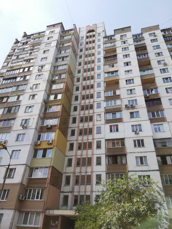 Аренда 2-комнатной квартиры 56 м², Драгоманова ул., 3