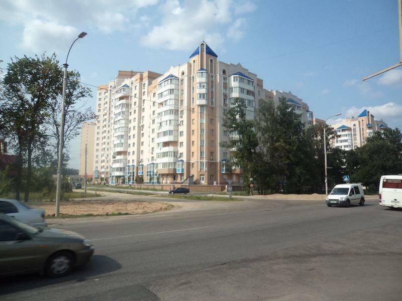 Продаж 2-кімнатної квартири 90.3 м², Богдана Хмельницького бул., 6