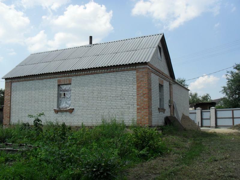 Київська обл., Києво-Святошинський район, с. Хотів, Олександра Суворова вул., 12