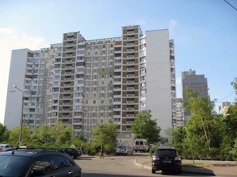 Киев, Петра Григоренко просп., 36