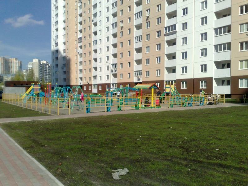 Киев, Петра Григоренко просп., 16