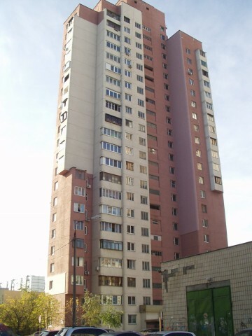 Киев, Героев Сталинграда просп., 16Б