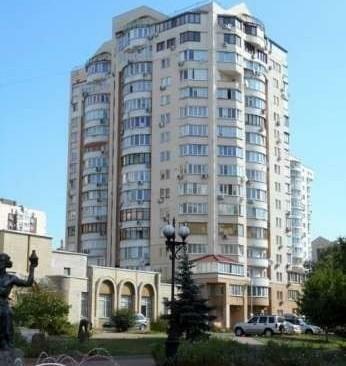 Киев, Героев Сталинграда просп., 18А