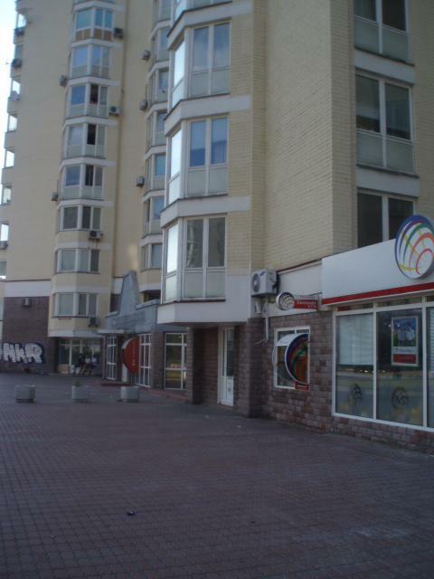 Київ, Героїв Сталінграда просп., 24