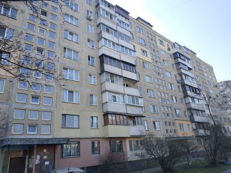 Киев, Героев Сталинграда просп., 44