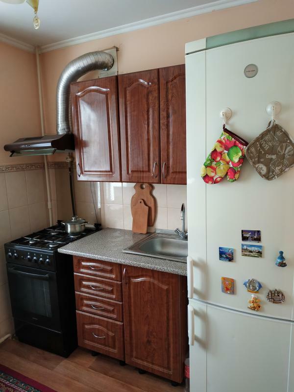 Київська обл., Бориспільський район, м. Бориспіль, Нижній Вал вул., 3