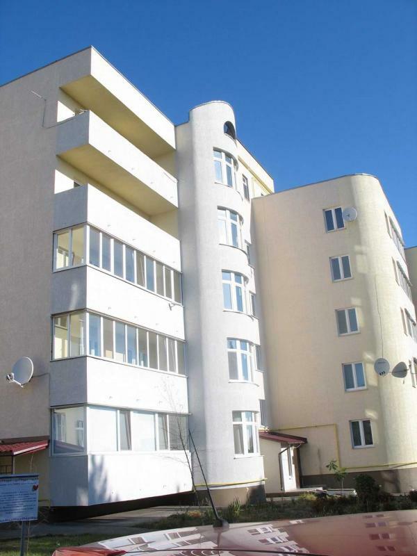 Киевская обл., Киево-Святошинский район, с. Заборье, Грисюка ул., 7