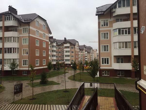 Київська обл., Бучанський район, смт Ворзель, Кленова вул., 1